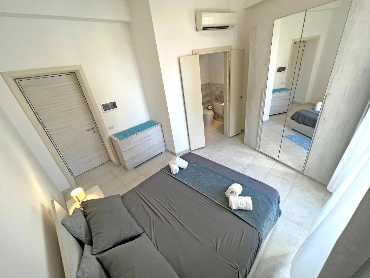Homestay Camere In Centro Cagliari Italy