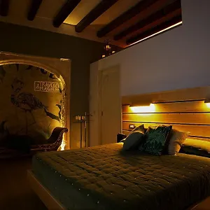 Myo Charming House Casa vacanze